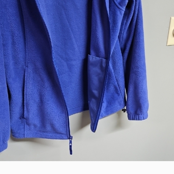 Columbia Women's Large Royal Blue Fleece Jacket - Picture 3 of 5